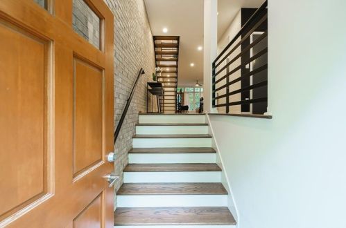 1308 Fernwood Cir, Atlanta, GA 30319-3408