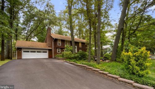 160 Berrywood Dr, Severna Park, MD 21146-2032