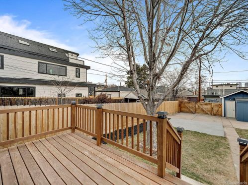 2124 Federal Blvd, Denver CO  80211-4640 exterior