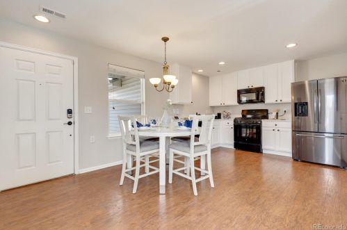 7846 Kittredge Cir, Englewood CO 80112-4643 exterior