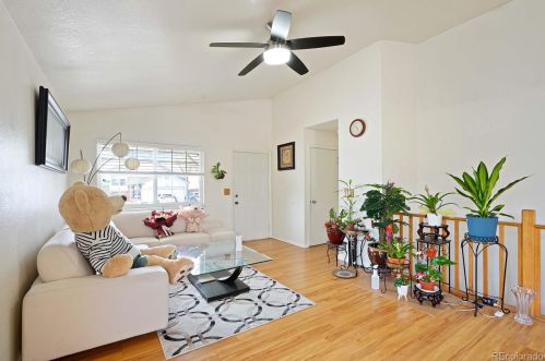 3865 63rd Ave, Arvada CO  80003-6719 exterior