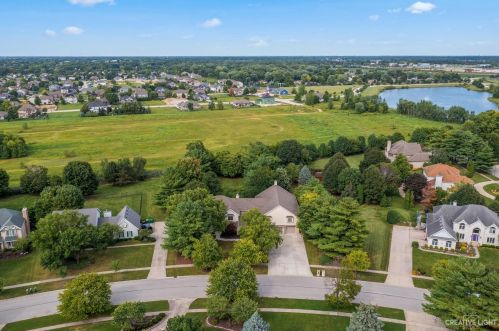 24504 Park River Ln, Joliet, IL 60404-7667