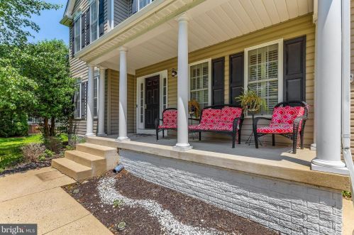2824 Slingerland Dr, Fredericksburg, VA 22408-8056