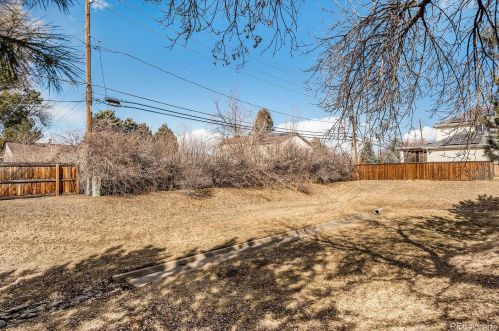 110 Oneida St, Denver CO  80220-6074 exterior