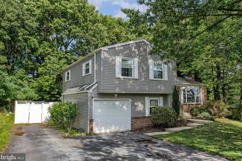 542 Oriole Ct, Harrisburg, PA 17111-5318