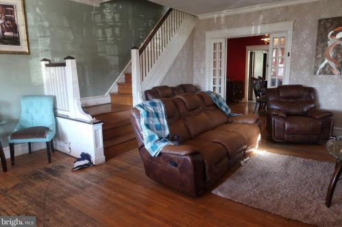 923 Fillmore St, Philadelphia PA  19124-2926 exterior