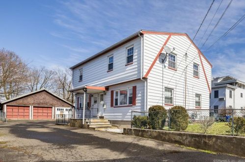 9 Goodrow St, Norwalk, CT 06855-1913