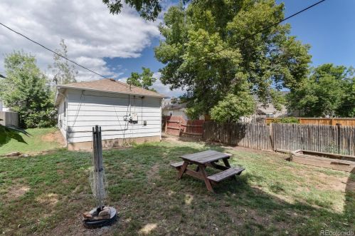 2822 Cherokee St, Englewood CO 80110-1420 exterior