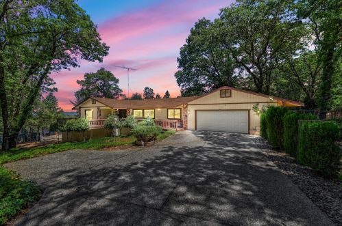 16213 David Way, Grass Valley, CA 95949-7119