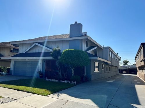 8425 Birchbark Ave, Pico Rivera, CA 90660-4918