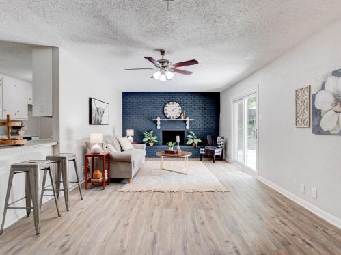 5605 Wimbleton Way, Fort Worth TX 76133-2814 exterior