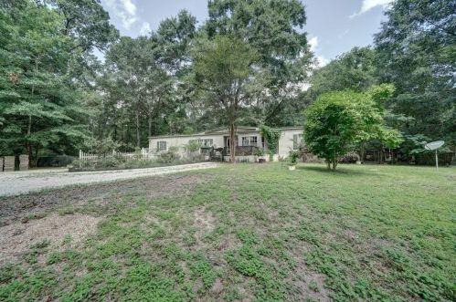 750 Waukegan Rd, Conroe TX  77306-5736 exterior