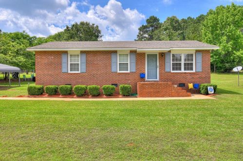 1096 Williams Cir, Lincolnton, GA 30817-1808