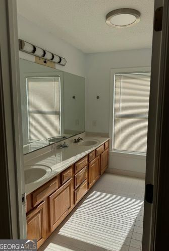 2501 Westchester Way, Conyers GA  30013-2475 exterior