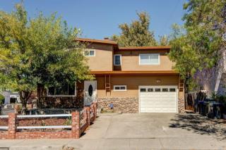 500 Arkansas St, Fairfield, CA 94533-5218