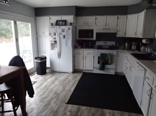 9113 Teresa Ave, Bull Valley, IL 60014-4935