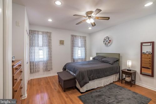 2341 10th St, Philadelphia PA 19133-1512 exterior