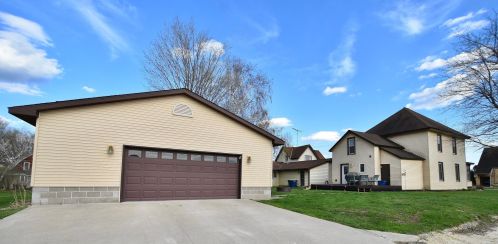312 3rd Ave, Goodhue, MN 55027-9103