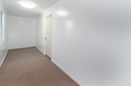 72 Osborne Ave, Norwalk CT  06855-1020 exterior