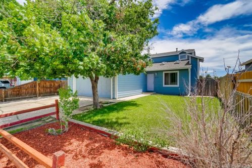 1676 Ensenada Way, Aurora, CO 80011-5332