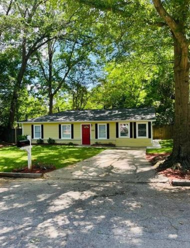 1501 Monteel Dr, Atlanta GA  30318-3842 exterior