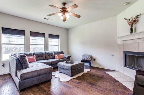 9885 Willowick Ave, Fort Worth TX  76108-4810 exterior