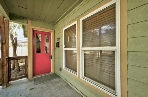 1309 Alamo St, Austin TX  78702-1715 exterior