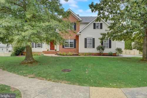 41 Hunton Dr, Fredericksburg, VA 22405-2138