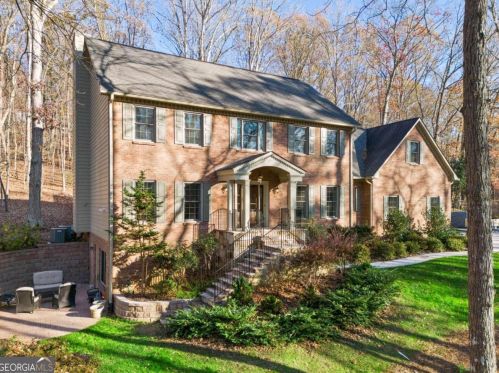 4688 Jefferson Township Ln, Marietta, GA 30066-1726