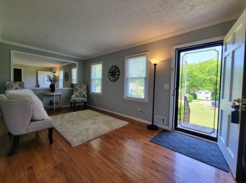 311 Shiloh Ct, Holly Springs, GA 30188-2817