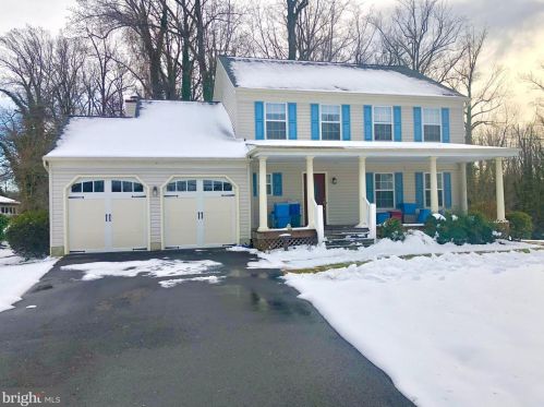 359 Freshfield Ln, Arnold, MD 21012-2321