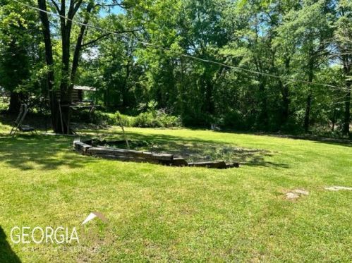 88 Tatum St, Toccoa, GA 30577-9136