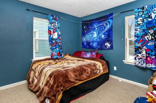 2674 Decatur St, Gary IN 46405-1415 exterior