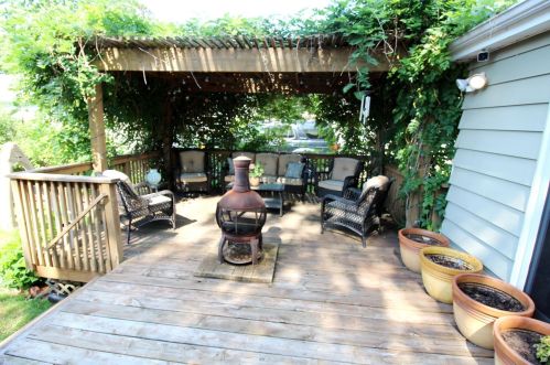 758 Idaho Ave, Saint Paul MN  55106-1049 exterior