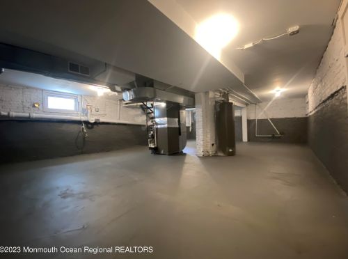 53 River St, Tinton Falls NJ  07701-1334 exterior