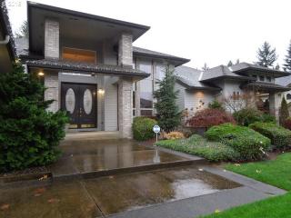 12700 42nd Ave, Vancouver, WA 98686-2648