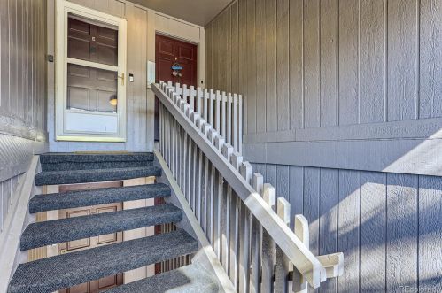 7251 Xenia Cir, Englewood CO 80112-1947 exterior