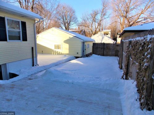 61 Cook Ave, Saint Paul MN  55130-3837 exterior