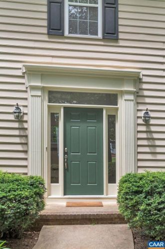1174 River Oaks Ln, Charlottesville, VA 22901-0637