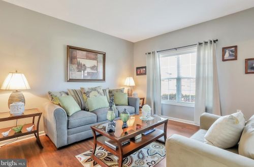 67 Tinning Ct, Hedgesville WV 25427-7367 exterior