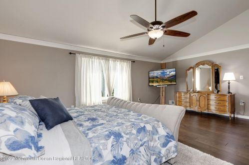 3 Princeton Ct, Tinton Falls NJ 07702-4055 exterior