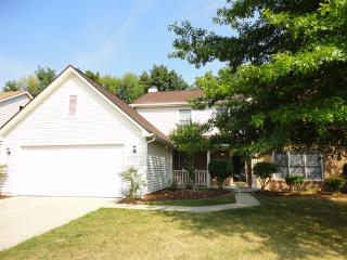 7939 Branch Creek Way, Indianapolis IN  46268-3649 exterior