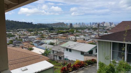 835 Puunani Pl, Honolulu HI  96817-7312 exterior