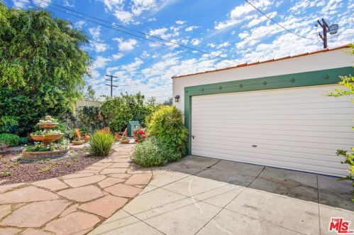 1109 Cedar St, Glendale CA  91207-1728 exterior