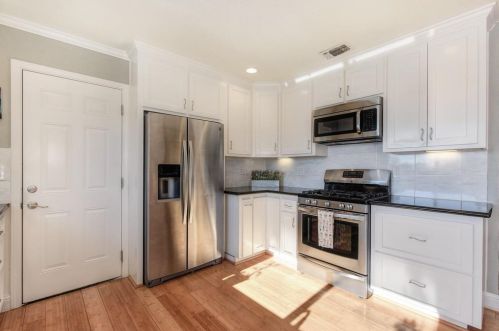 635 Cherry Ln, Newcastle, CA 95658-9367