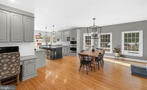 944 Old County Rd, Severna Park MD 21146-4817 exterior