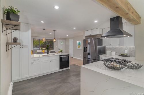 4616 Pearl St, Englewood CO  80113-5835 exterior