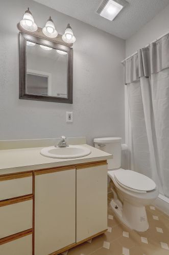 105 Jefferson Ln, Ladson SC  29456-5462 exterior