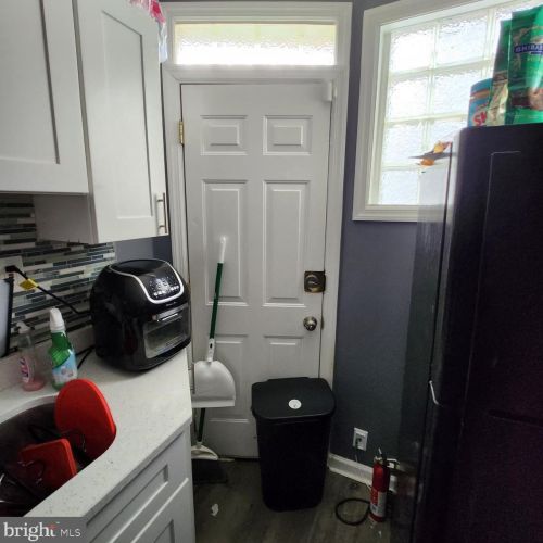 1637 61 St, Philadelphia PA 19151-3929 exterior