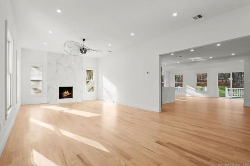 115 Pine Ridge Rd, Wilton, CT 06897-2717